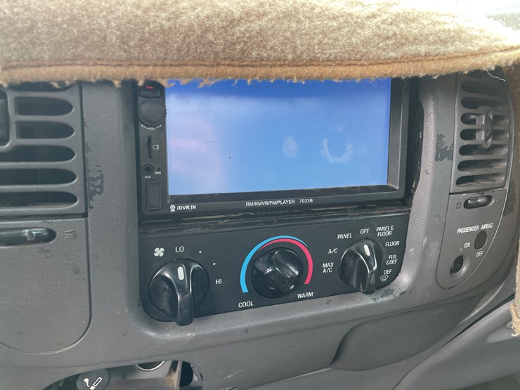 1998-ford-f150-image-15