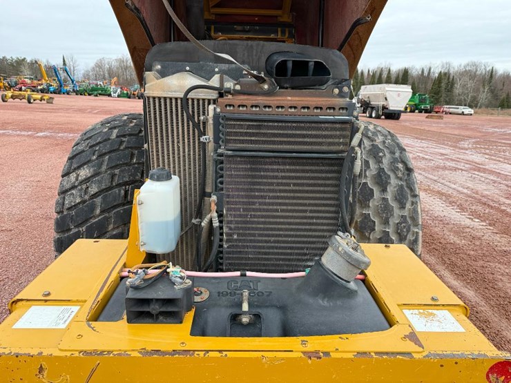 caterpillar-cs-563e-image-25