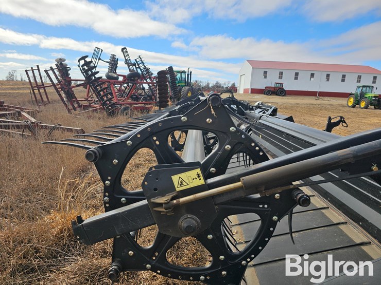 2012-mac-don-fd70-image-12