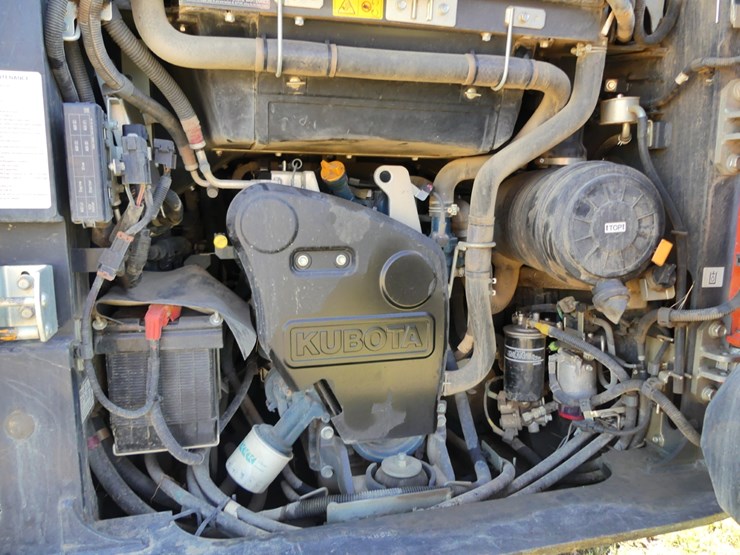 2024-kubota-svl75-3-image-9