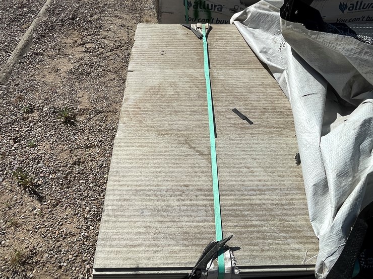 #4340-•-(appx.-180-pieces)-allura-unvented-fiber-cement-16"-soffit-bundle---primed-with-cedar-grain-texture-image-10