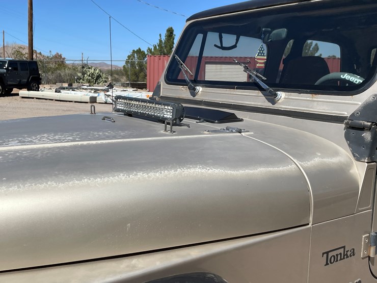 1993-jeep-wrangler-image-63