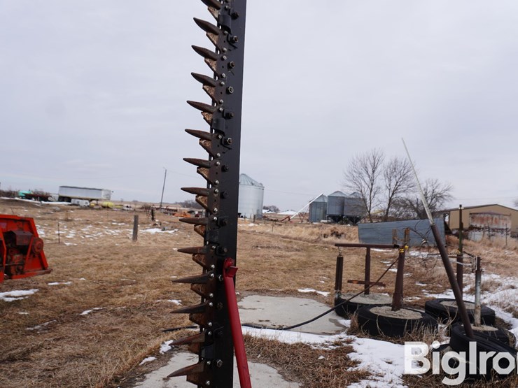 case-ih-1300-image-19