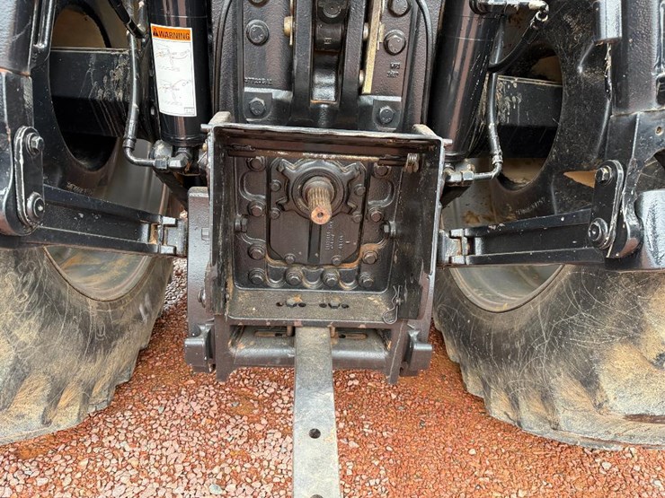 case-ih-mx240-image-44