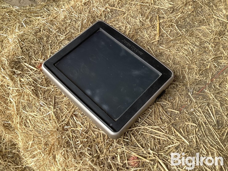 john-deere-2630-image-1