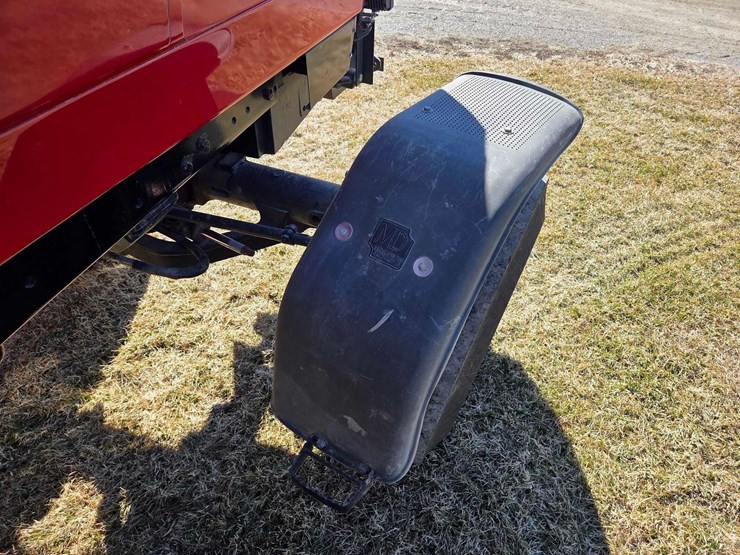 ih-5288-tractor-image-21