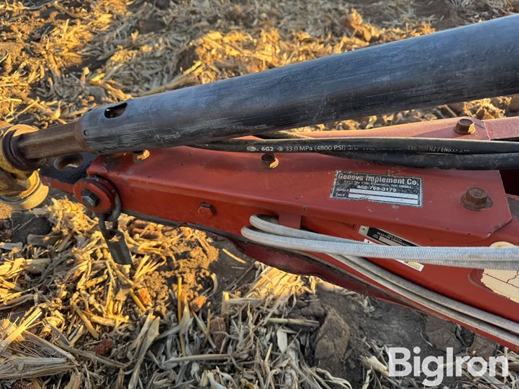 hesston-bp25-image-13