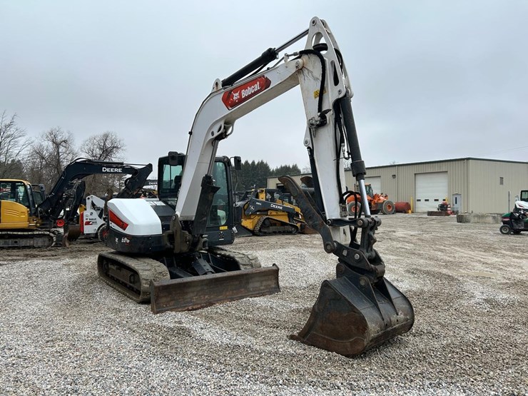 2022-bobcat-e88-image-6