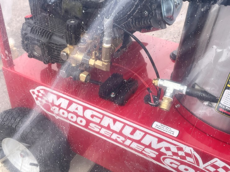 #4301-•-unused-hot-water-pressure-washer-image-5