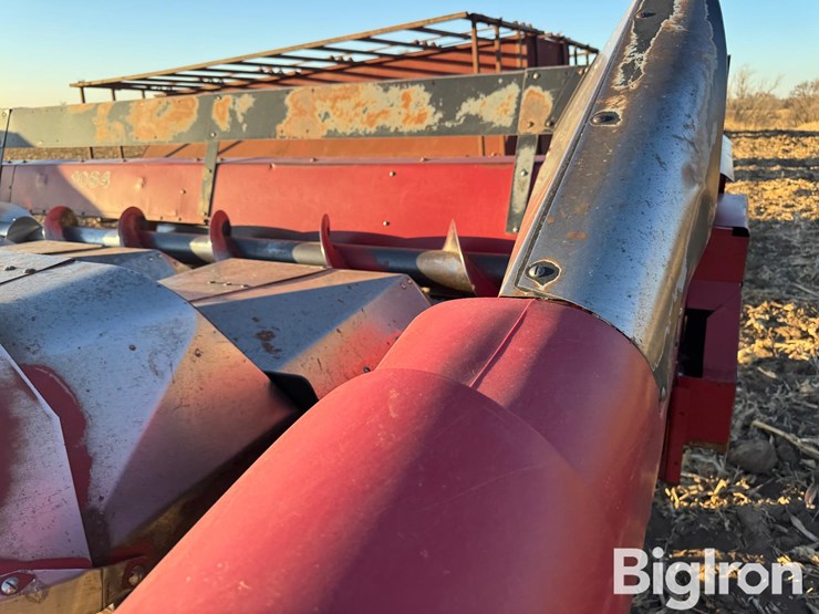 case-ih-1064-image-9