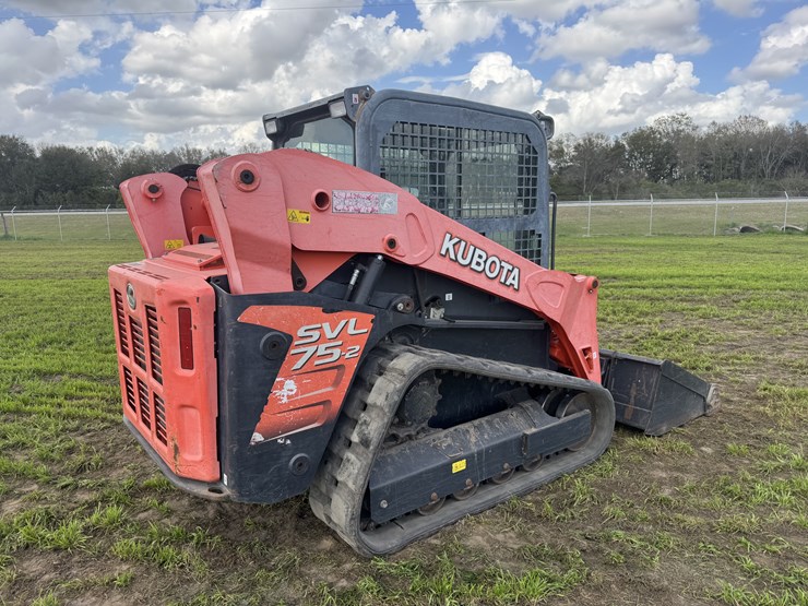 kubota-svl75-2-image-7