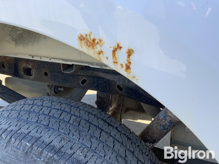 2013-ford-f150-xl-image-19