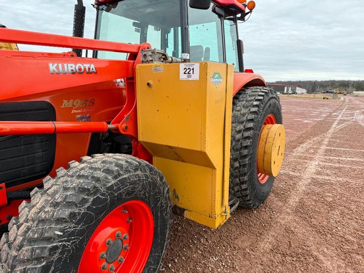 2005-kubota-la1301s-image-28