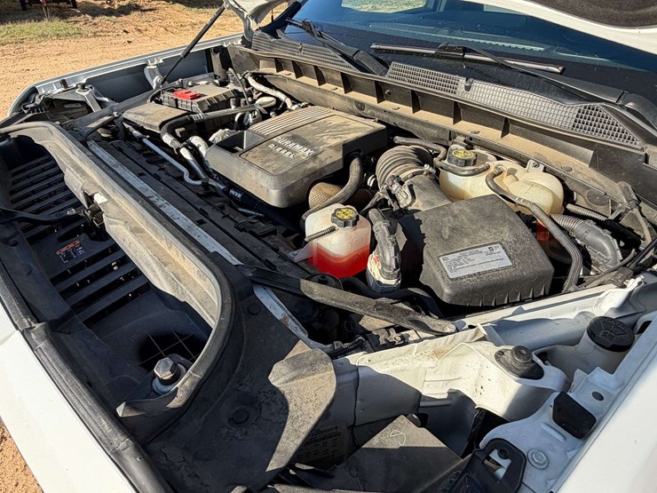 2021-gmc-sierra-1500-image-24