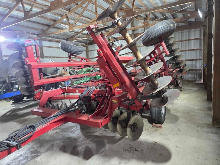 case-ih-3900-image-27