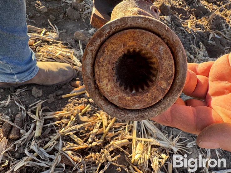 hesston-bp25-image-15