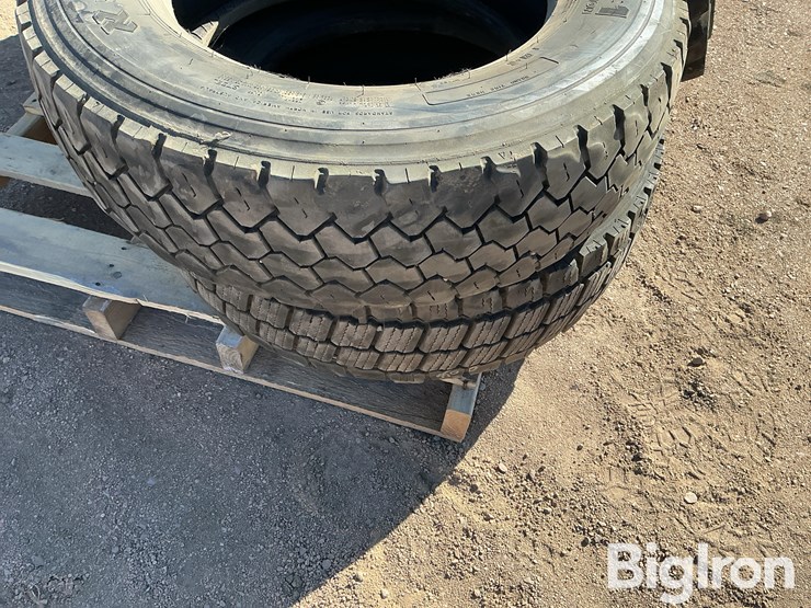 john-deere-12-image-17