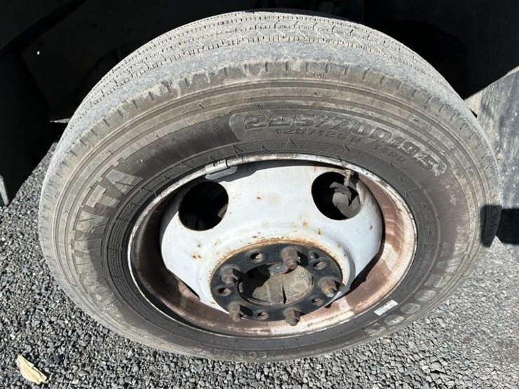 1997-chevrolet-3500-image-9