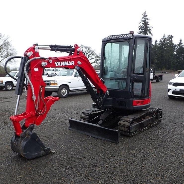 2013 YANMAR VIO35-5B