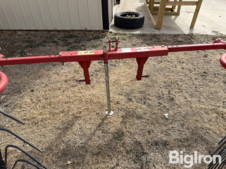 2022-ibex-ts130-2+2-3-pt-hay-rake-image-9