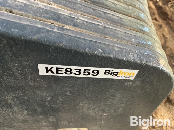 new-holland-10-image-14