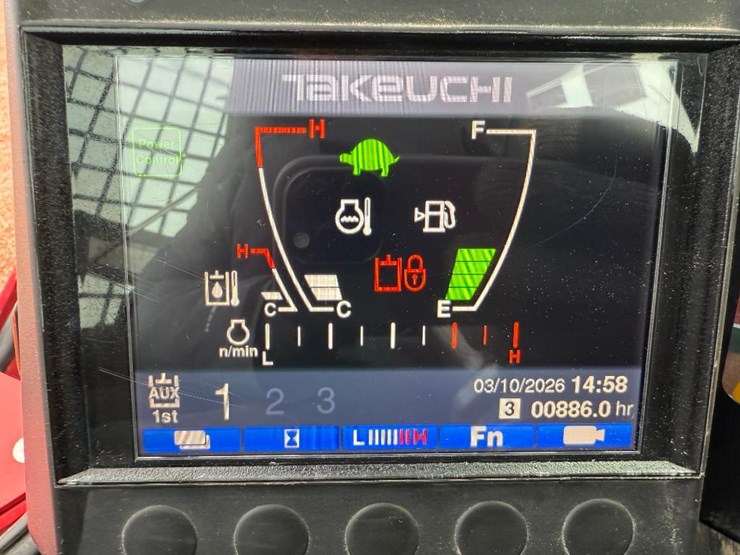 takeuchi-tl8r-image-42