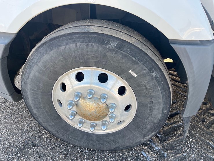 2015-international-prostar-image-16