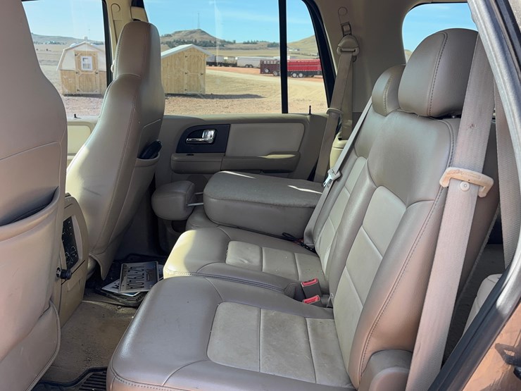 2006-ford-expedition-image-9