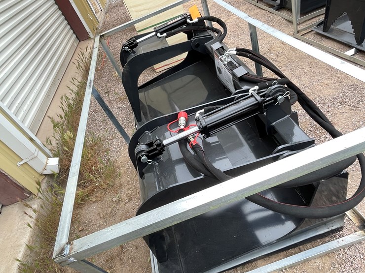 #4365-•-unused-2026-wolverine-skid-steer-grapple-bucket-attachment-image-21