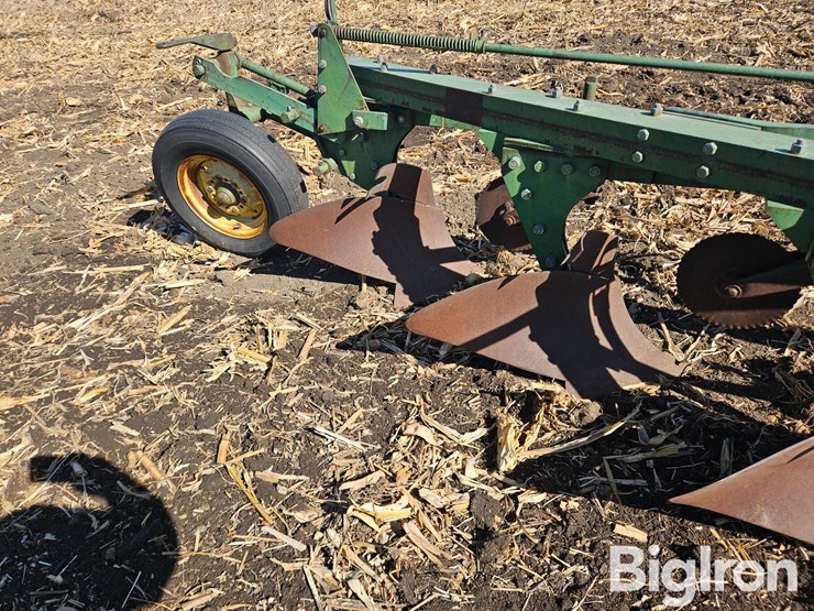 john-deere-5-image-16