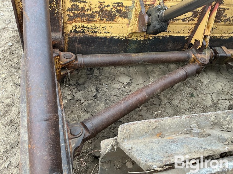 caterpillar-d7g-image-15