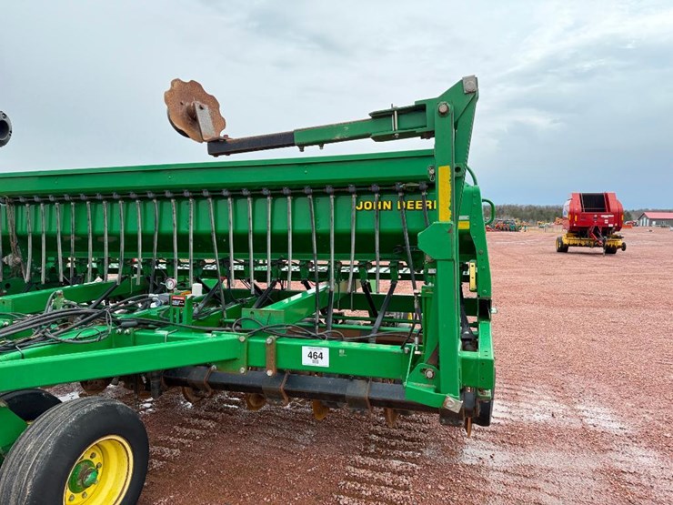 john-deere-1560-image-10