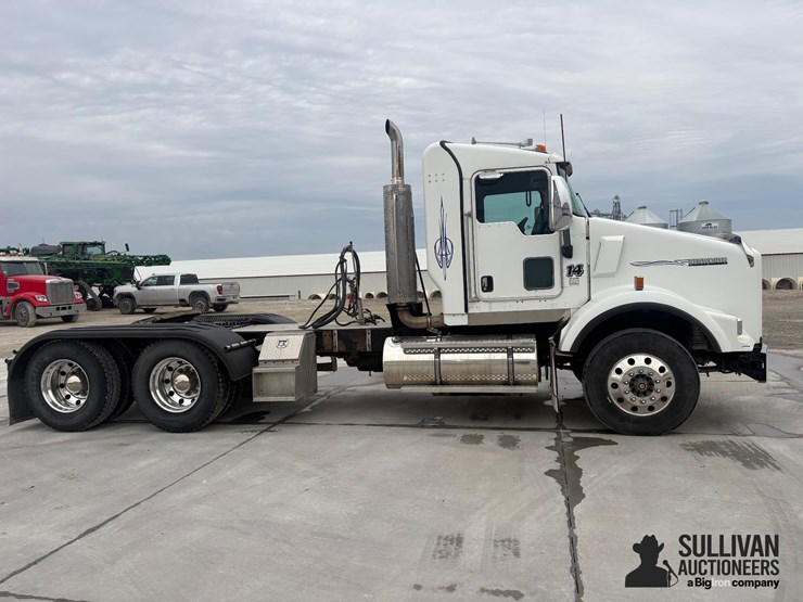 2009-kenworth-t800-image-4