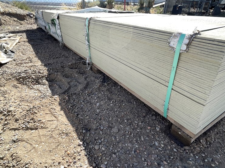 #4349-•-(appx.-90-pieces)-allura-vented-fiber-cement-24"-soffit-bundle-primed-with-cedar-grain-texture-image-12