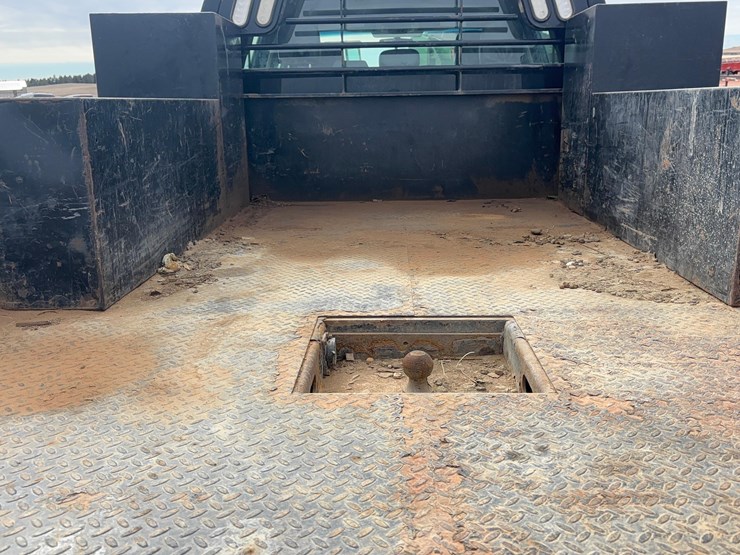 2019-ford-f550-image-9