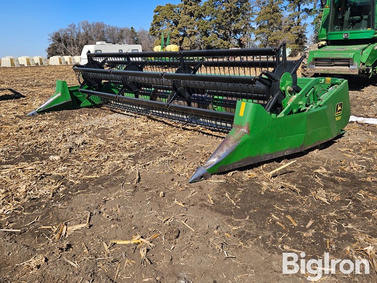 john-deere-920-image-1