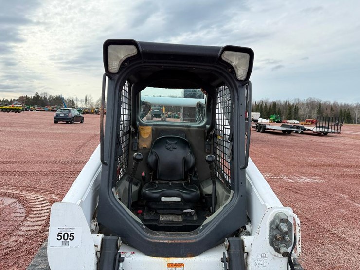 bobcat-t750-image-18