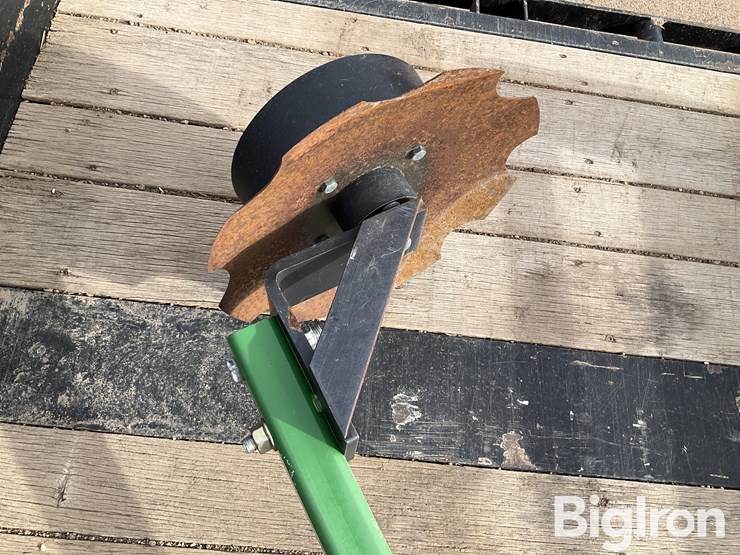 john-deere-1775-image-9