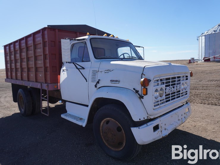 1969-gmc-5500-image-3