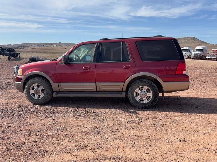 2004-ford-expedition-image-7