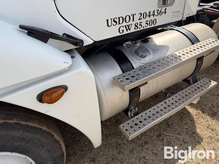 2005-freightliner-columbia-120-t/a-truck-tractor-image-14