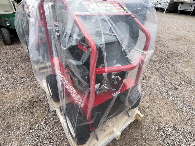 #4303-•-unused-hot-water-pressure-washer-image-22