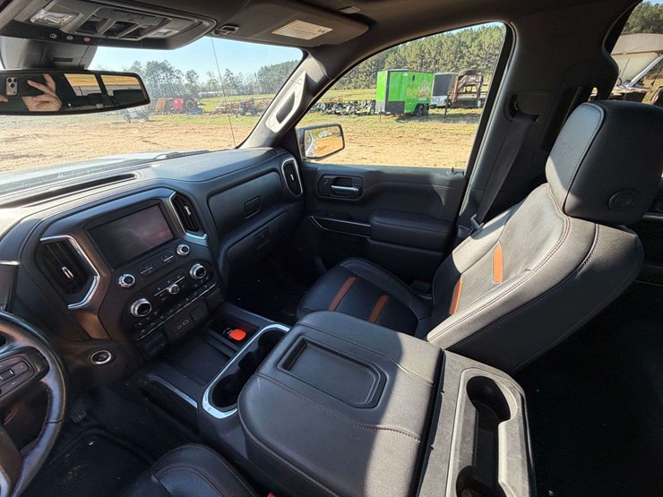 2021-gmc-sierra-1500-image-13