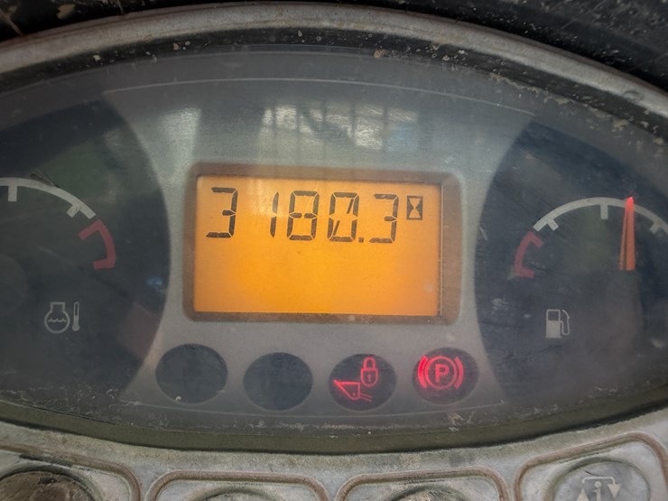 2015-bobcat-t590-image-16