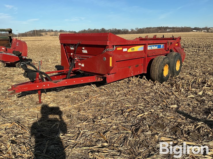 2013-new-holland-195-image-1