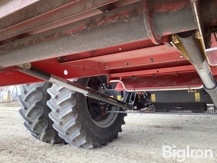 2012-case-ih-7120-image-14