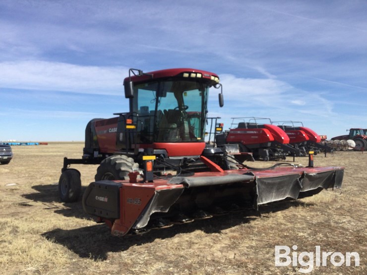 2012-case-ih-wd2303-image-3