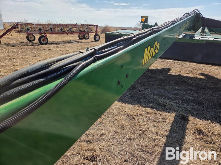 2022-john-deere-956-image-17