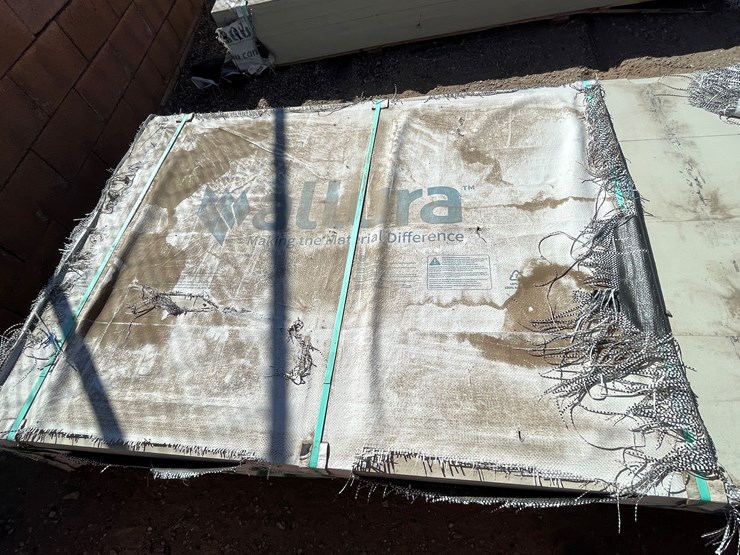 #4347-•-(appx.-160-pieces)-allura-12"-primed-fiber-cement-lap-siding-image-7