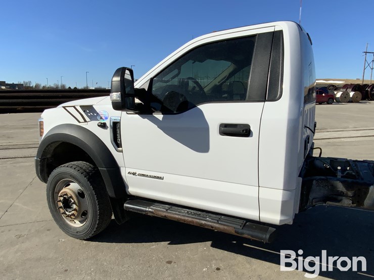 2018-ford-f550-xl-image-15